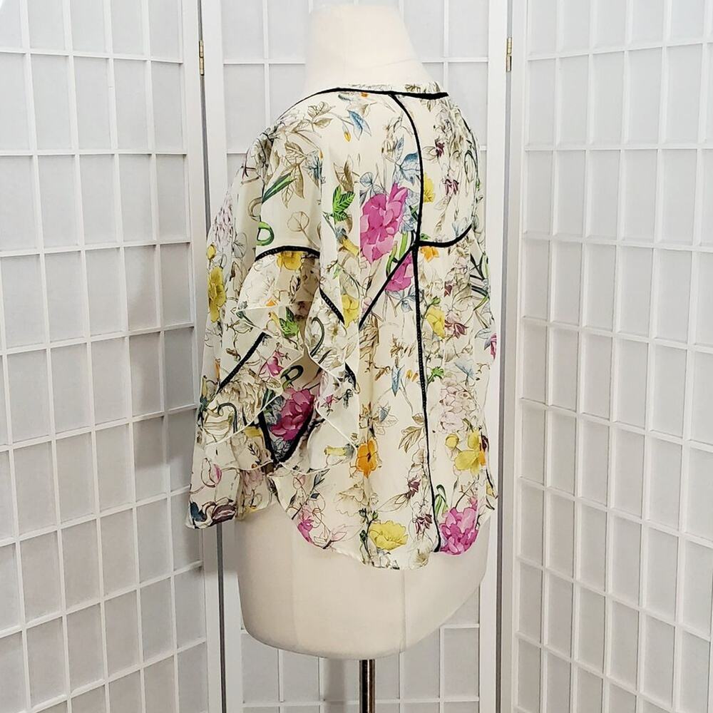 H&M Women’s Semi Sheer Floral Flutter Sleeves Blouse Top Shirt Blouse Size: 4 - Picture 3 of 6